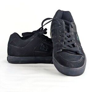 DC Pure skate shoes, Men's size 8, all black